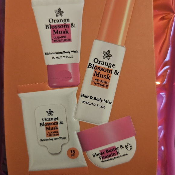 Revive & Refresh Post-Workout Routine Kit NWT - Picture 3 of 3